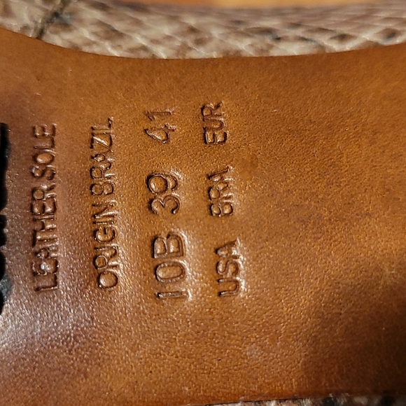 Schutz snake print block heel pumps - Picture 11 of 11